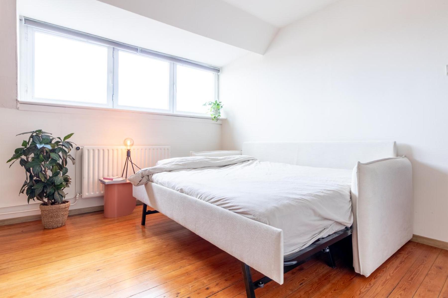 Guesthouse Private Studio Nearby Old Town 헨트 외부 사진
